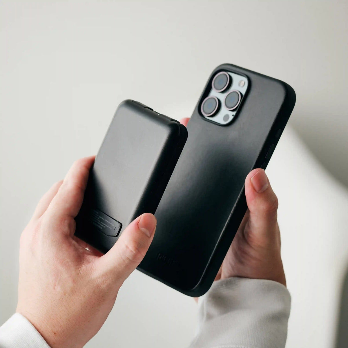 Everyday Charging Kit - iPhone 16 Pro Max - Matte Black